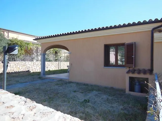 Villino Lu Mattoni Villa San Teodoro  0*, San Teodoro (Sardinia) Italy